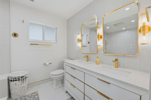 511 SE 9th Avenue, Pompano Beach, FL 33060
