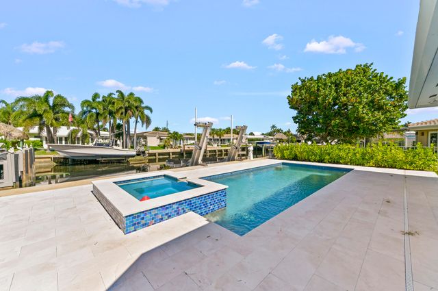 511 SE 9th Avenue, Pompano Beach, FL 33060