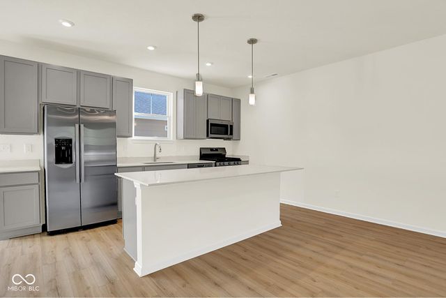 8538 Goldfinch Road, Brownsburg, IN 46112