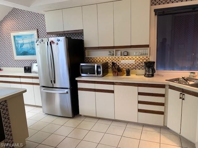 611 Bridgeway LN, Naples, FL 34108