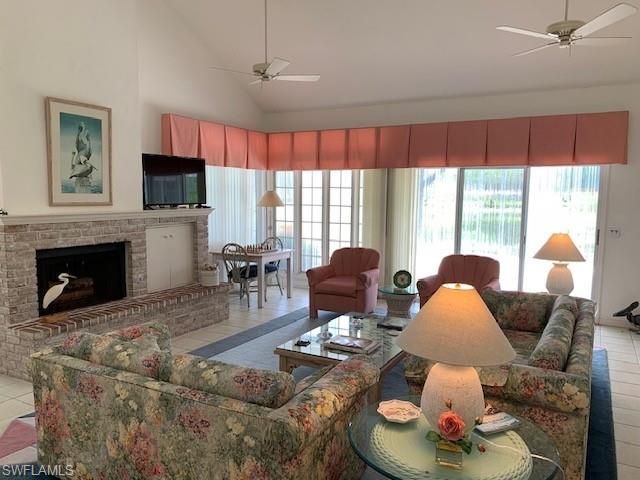 611 Bridgeway LN, Naples, FL 34108