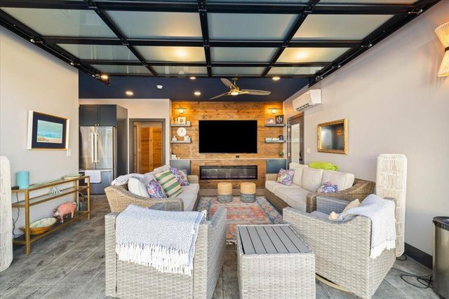 111 Cohee RD, Blacksburg, VA 24060