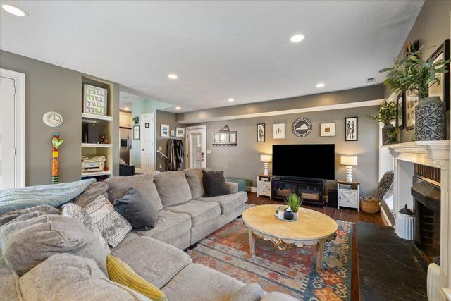 111 Cohee RD, Blacksburg, VA 24060