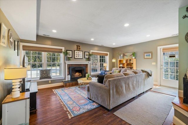 111 Cohee RD, Blacksburg, VA 24060