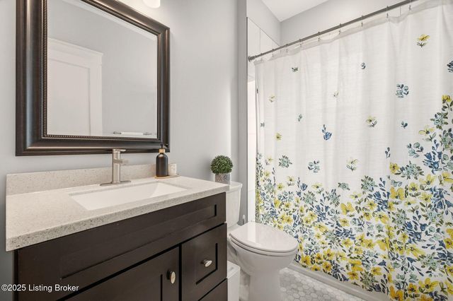 2064 S Shelby St, Louisville, KY 40217