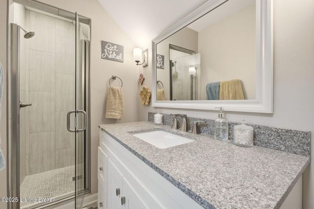 2064 S Shelby St, Louisville, KY 40217