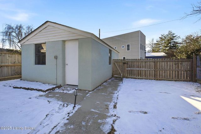 2064 S Shelby St, Louisville, KY 40217