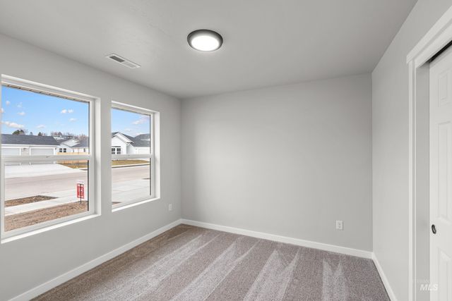 3536 E Boxelder Dr, Nampa, ID 83686