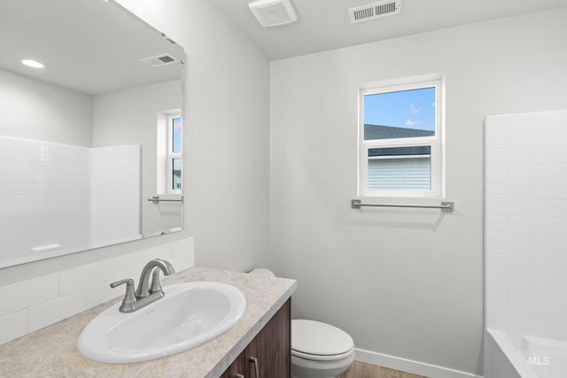 3536 E Boxelder Dr, Nampa, ID 83686