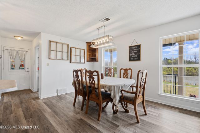 1423 N Red Banks Road, Red Banks, MS 38661