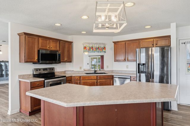 1423 N Red Banks Road, Red Banks, MS 38661