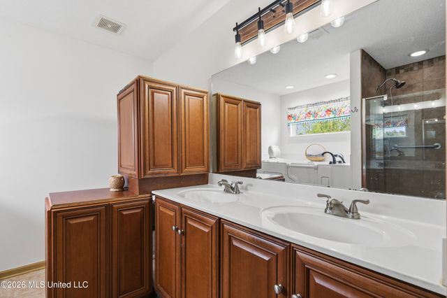 1423 N Red Banks Road, Red Banks, MS 38661