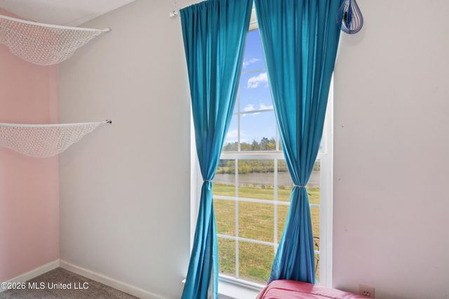 1423 N Red Banks Road, Red Banks, MS 38661