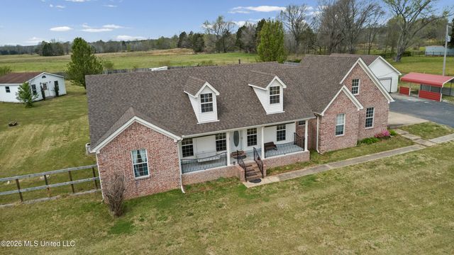 1423 N Red Banks Road, Red Banks, MS 38661