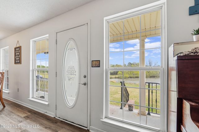 1423 N Red Banks Road, Red Banks, MS 38661