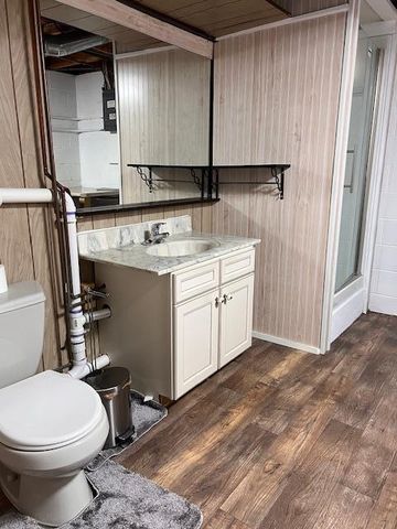 8624 Cherokee Drive N, Brooklyn Park, MN 55428