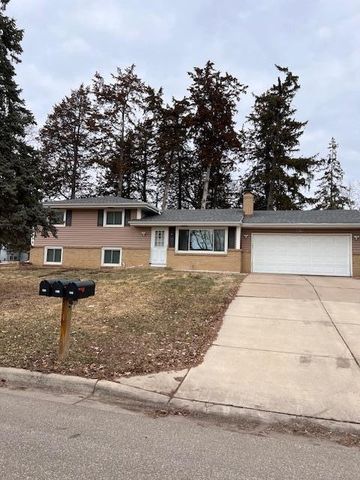 8624 Cherokee Drive N, Brooklyn Park, MN 55428
