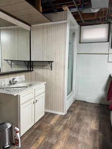 8624 Cherokee Drive N, Brooklyn Park, MN 55428