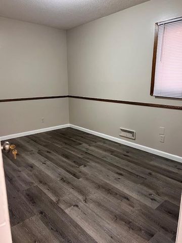 8624 Cherokee Drive N, Brooklyn Park, MN 55428