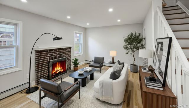 138 Windsor Parkway, Hempstead, NY 11550