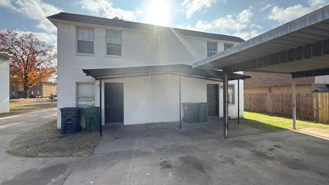 1907 Nolen Court, Arlington, TX 76012