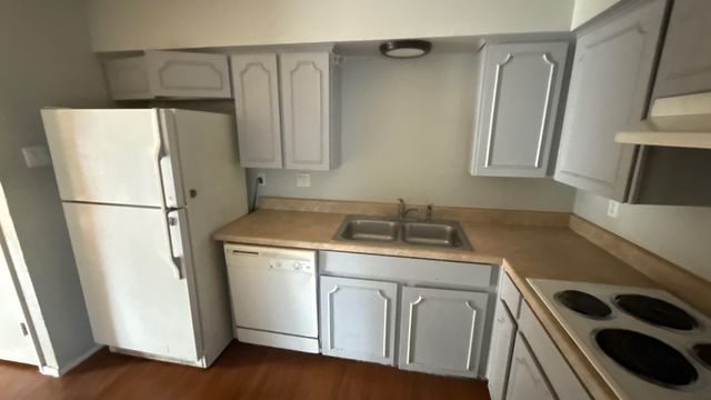 1907 Nolen Court, Arlington, TX 76012