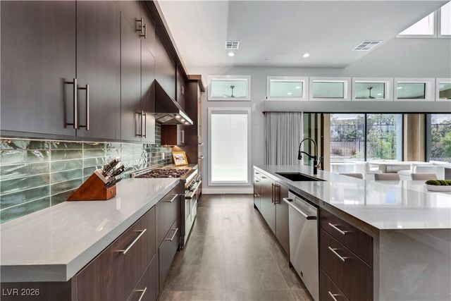 5232 Fading Sunset Drive, Las Vegas, NV 89135