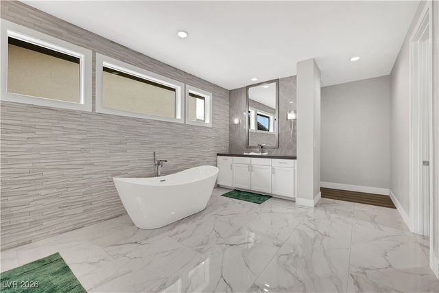 5232 Fading Sunset Drive, Las Vegas, NV 89135