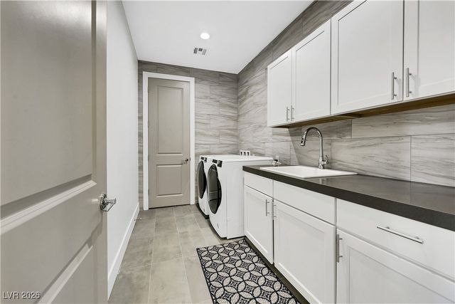 5232 Fading Sunset Drive, Las Vegas, NV 89135