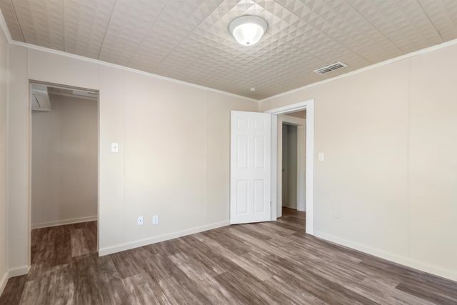 2800 Bernice St, Gladewater, TX 75647