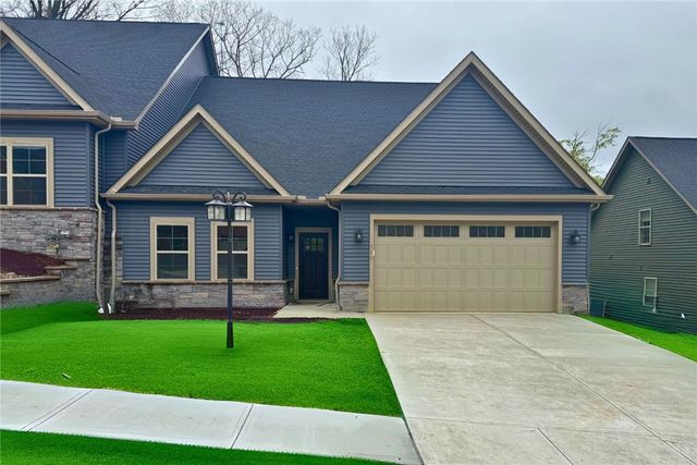 111 Hemingway Lane, Kennedy Twp, PA 15108