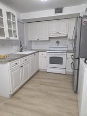 1701 W 42nd Pl 65, Hialeah, FL 33012