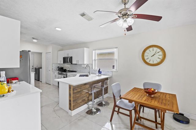 6648 Gaviota, Fort Pierce, FL 34951