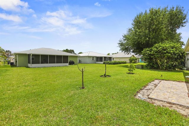 6648 Gaviota, Fort Pierce, FL 34951