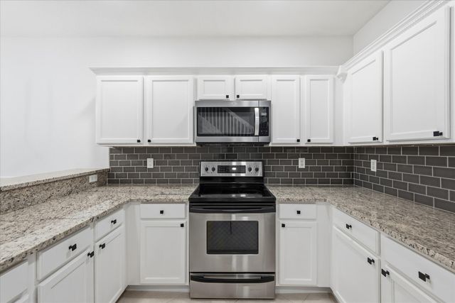 13380 Georgian Court, Wellington, FL 33414