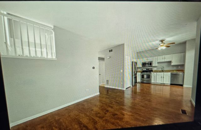 2817 Hoffman Street, Plano, IL 60545