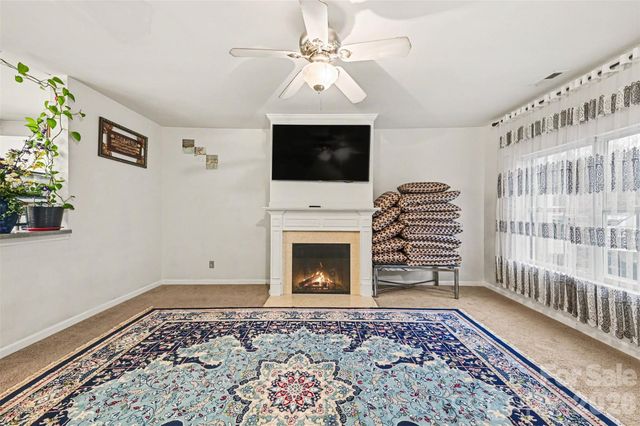 5767 Bent Creek Circle, Charlotte, NC 28227