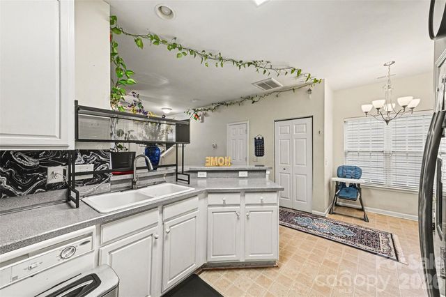 5767 Bent Creek Circle, Charlotte, NC 28227