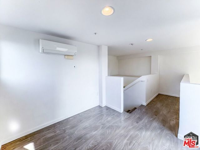 4980 S Centinela Avenue 7, Los Angeles, CA 90066