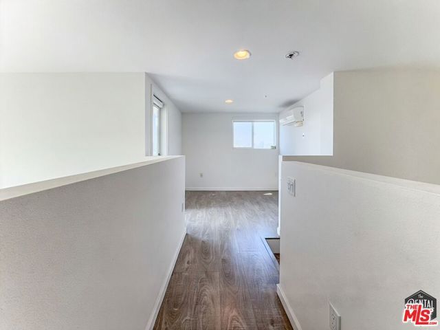 4980 S Centinela Avenue 7, Los Angeles, CA 90066