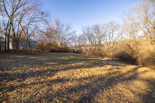 5046 Raytown Road, Kansas City, MO 64133