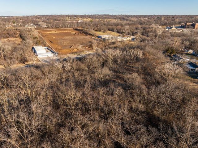 5046 Raytown Road, Kansas City, MO 64133