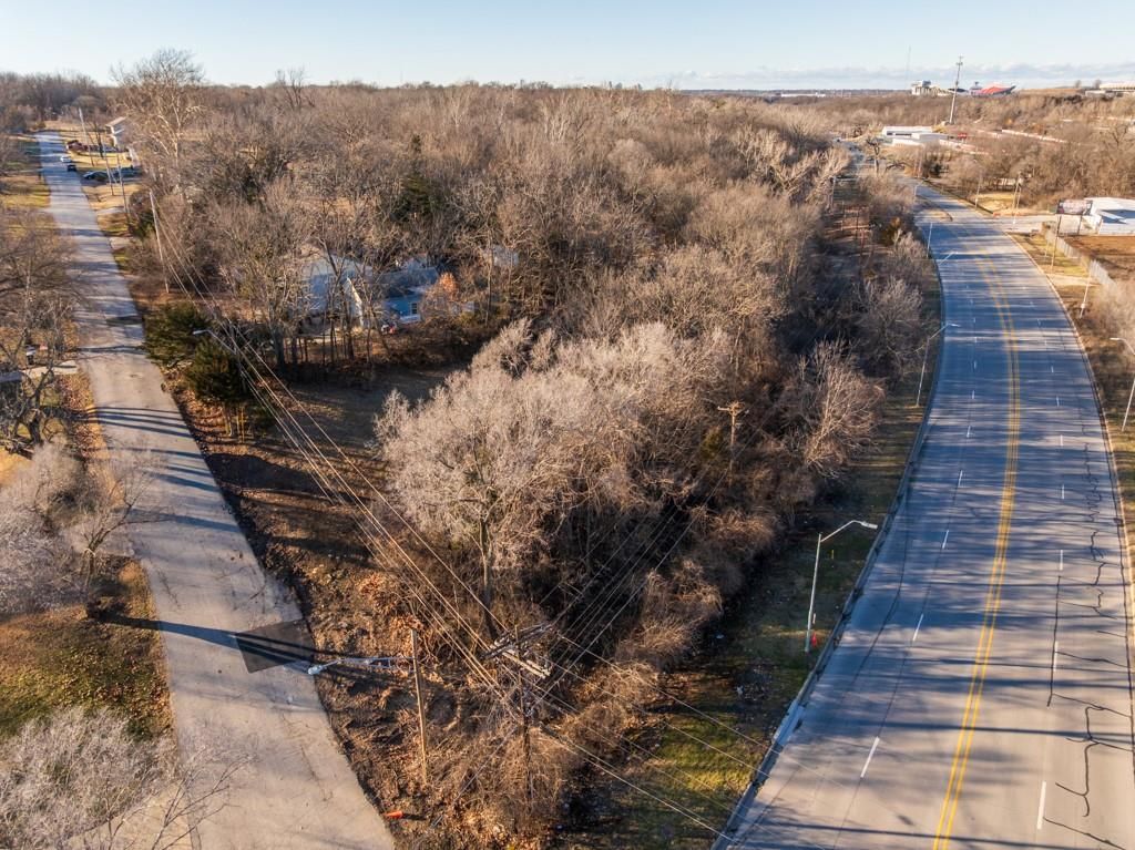 5046 Raytown Road, Kansas City, MO 64133