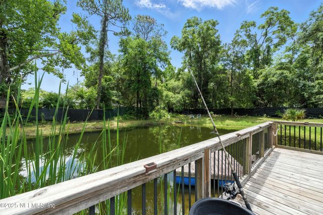 1637 STARRATT Road, Jacksonville, FL 32226