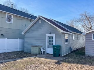 3156 BANK Drive, Erie, PA 16505