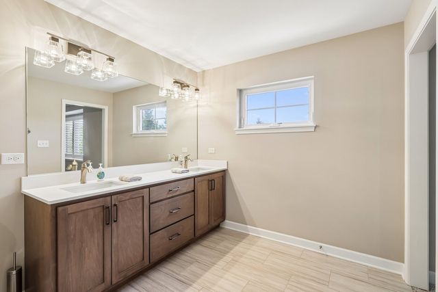 14255 Lacey Drive, Lemont, IL 60439