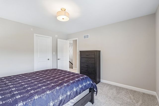 14255 Lacey Drive, Lemont, IL 60439
