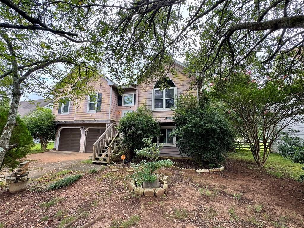 108 Thornwood Drive, Cartersville, GA 30121