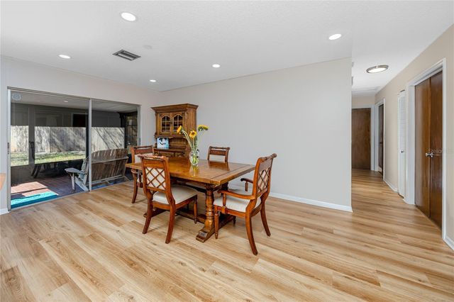 14012 CASCADE LANE, Tampa, FL 33618