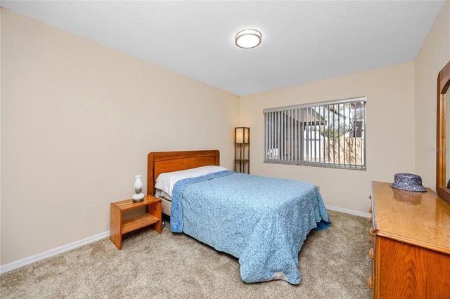 14012 CASCADE LANE, Tampa, FL 33618